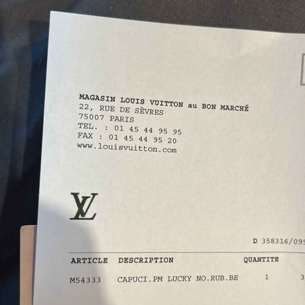 Louis Vuitton Taurillon Capucines PM - used - Picture 15 of 16